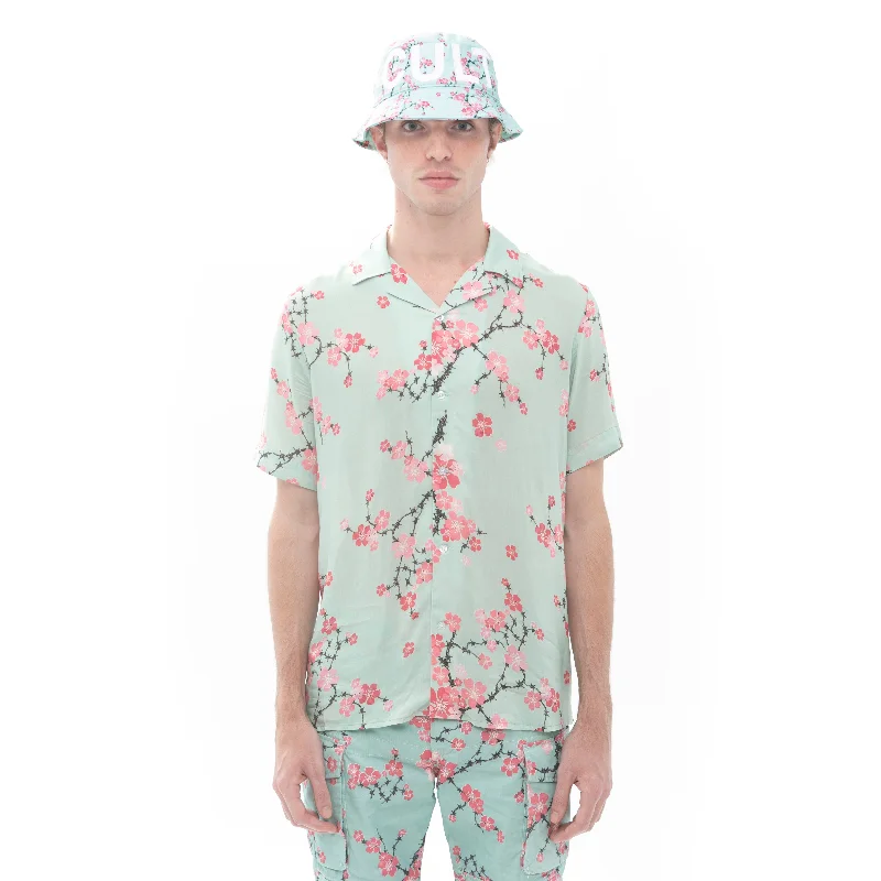 Camp Short Sleeve Woven Shirt In Cherry Blossom