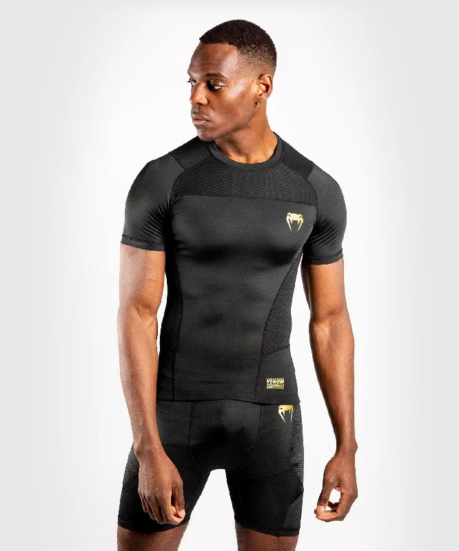 Men's short-sleeve designer shirt-Venum G-Fit Rashguard - Short Sleeves - Black/Gold