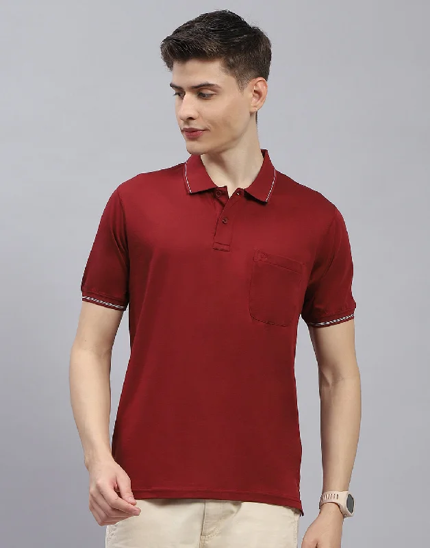 Men's short-sleeve oversized tee-Men Maroon Solid Polo Collar Half Sleeve T-Shirt