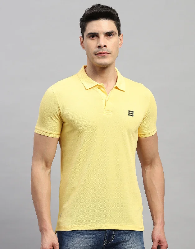 Men's short-sleeve black tee-Men Yellow Solid Polo Collar Half Sleeve T-Shirt