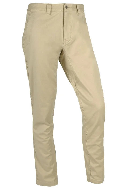 men's tailored navy linen pants-Mountain Khakis Teton Pant Modern Fit- Sand